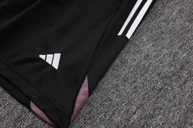 25-26 Manchester United Sleeveless Training Kits Tracksuits Cheap Football Jersey Wholesale Yupoo