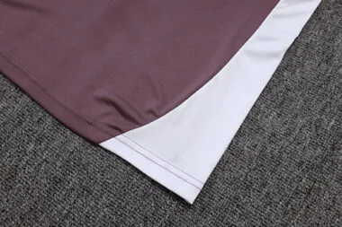 25-26 Manchester United Sleeveless Training Kits Tracksuits Cheap Football Jersey Wholesale Yupoo