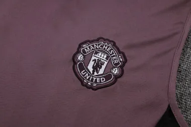 25-26 Manchester United Sleeveless Training Kits Tracksuits Cheap Football Jersey Wholesale Yupoo