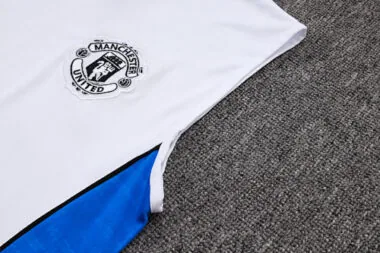 25-26 Manchester United Sleeveless Training Kits Tracksuits Cheap Football Jersey Wholesale Yupoo