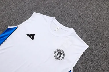 25-26 Manchester United Sleeveless Training Kits Tracksuits Cheap Football Jersey Wholesale Yupoo