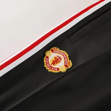 24-25 Manchester United Training Kits Tracksuits Jacket Cheap Football Jersey Wholesale Yupoo
