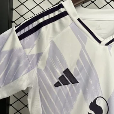 Equipación de visitante del Manchester United para niños, tallas 25-26. Camiseta de fútbol barata al por mayor en Yupoo