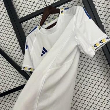 25-26 Leeds United Home S-4XL Cheap Football Jersey Wholesale Yupoo