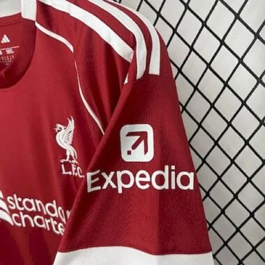 25-26 Liverpool Home Kit Football T-Shirt Cheap Football Jersey Wholesale Yupoo