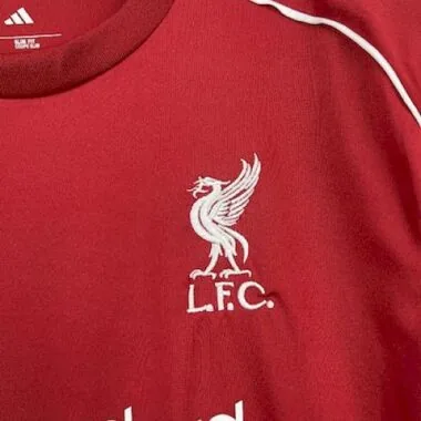 25-26 Liverpool Home Kit Football T-Shirt Cheap Football Jersey Wholesale Yupoo