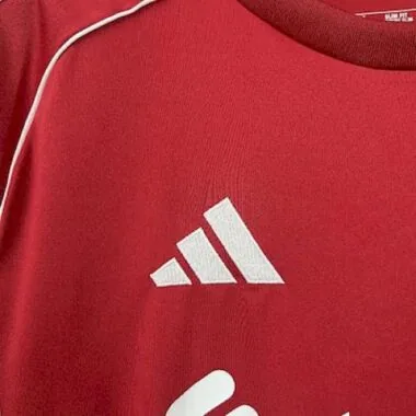 25-26 Liverpool Home Kit Football T-Shirt Cheap Football Jersey Wholesale Yupoo