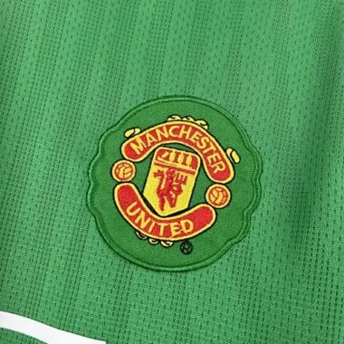07-08 Manchester United Retro Green Goalkeeper Kit Cheap Football Jersey Wholesale Yupoo