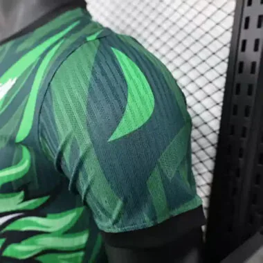 25-26 Players Liverpool Green Special Edition Kit Cheap Football Jersey Wholesale Yupoo