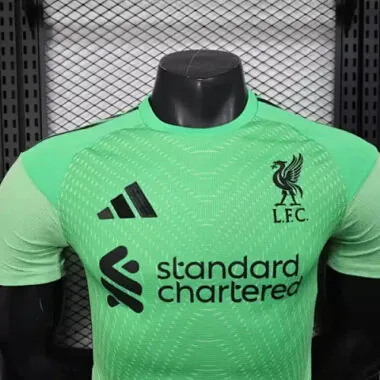 25-26 Players Liverpool Green Goalkeeper Kit Cheap Football Jersey Wholesale Yupoo