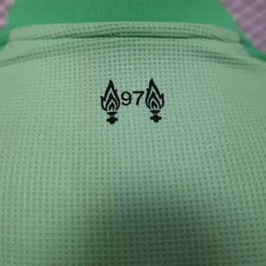 25-26 Players Liverpool Green Goalkeeper Kit Cheap Football Jersey Wholesale Yupoo