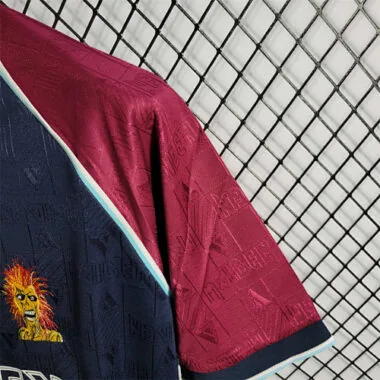 99-01 West Ham Iron Maiden home joint board