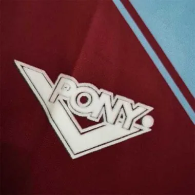 93-95 West ham home with patch and fonts