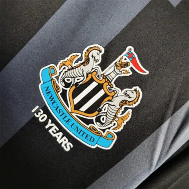 23-24 Tuta da allenamento Newcastle, nera