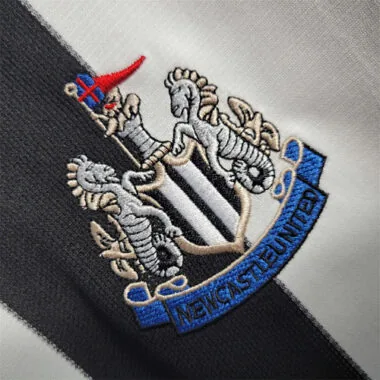 95-97 Newcastle thuisshirt met lange mouwen