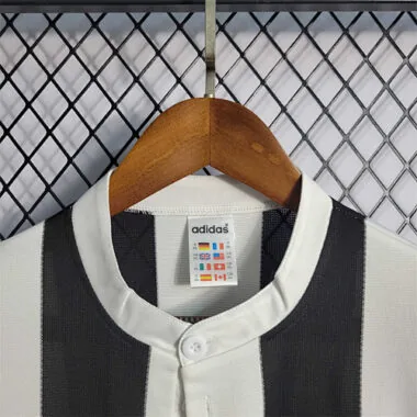 95-97 Newcastle thuisshirt met lange mouwen