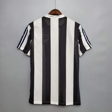 95-97 Newcastle thuis