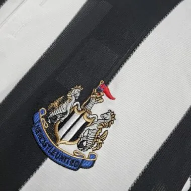 95-97 Newcastle thuis