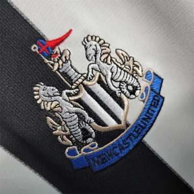 97-99 Newcastle in casa