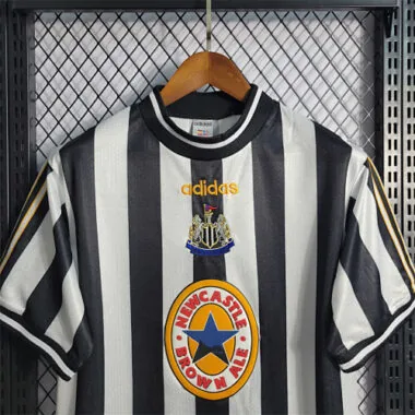 97-99 Newcastle in casa