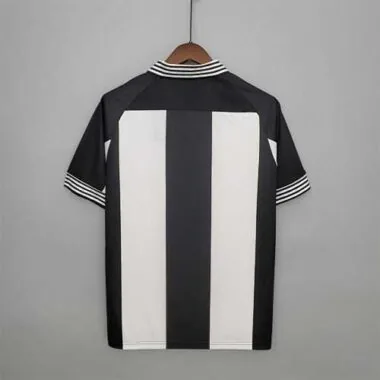 Edizione commemorativa Newcastle bianco-nero