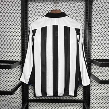 03-05 Newcastle United Home Retro Long Sleeve Kit