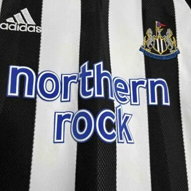 03-05 Newcastle United Home Retro Long Sleeve Kit