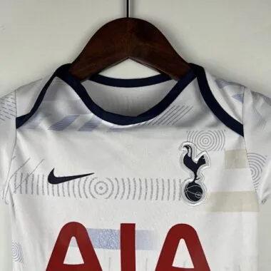23-24 Tottenham baby home size 9-12 best soccer jersey