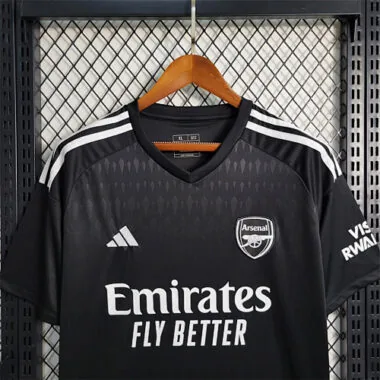 23-24 Arsenal, maglia da portiere nera