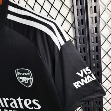 23-24 Arsenal, maglia da portiere nera