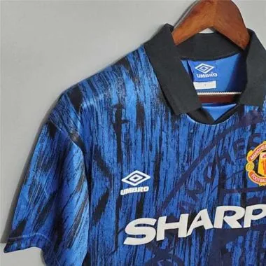 92-93 Manchester United away