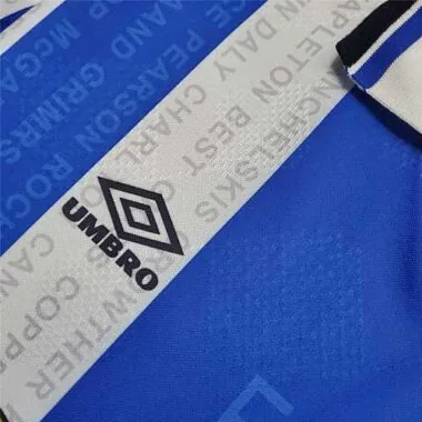 94-96 Manchester United third away