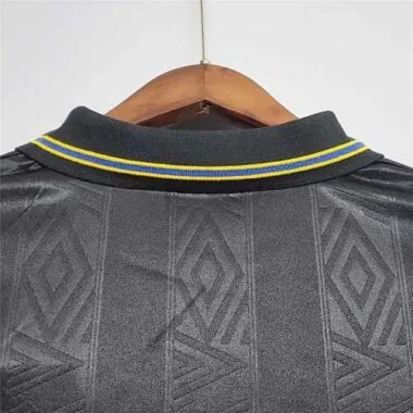 93-95 Manchester United away