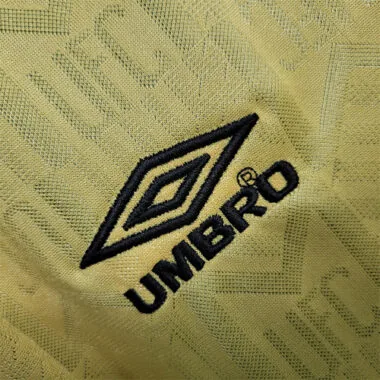 92-94 Manchester United away
