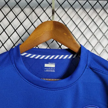 08-09 Manchester United away