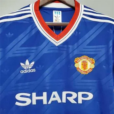 86-88 Manchester United away