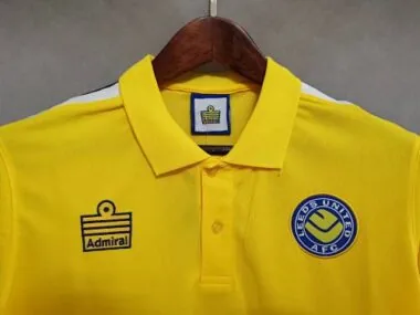 78 Leeds United away yellow