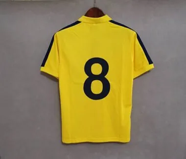 78 Leeds United away yellow