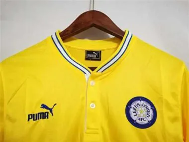 2000 Leeds United away