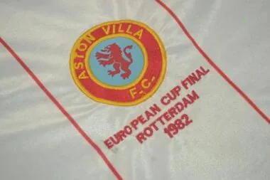 1982 Aston Villa away white