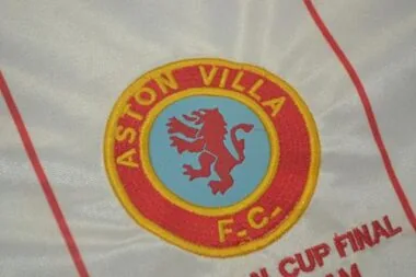 1982 Aston Villa away white