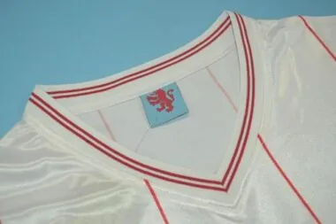 1982 Aston Villa away white