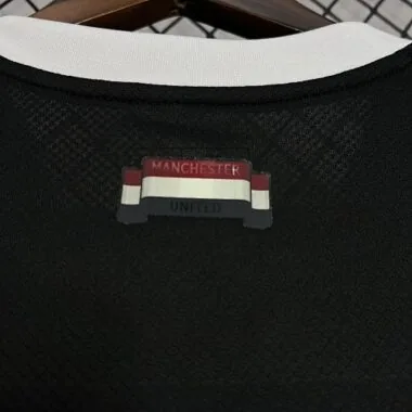 24-25 Manchester United Black Goalkeeper Third Kit