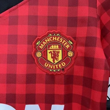12-13 Manchester United Home Retro Kid Kits Youth Apparels