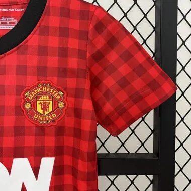 12-13 Manchester United Home Retro Kid Kits Youth Apparels