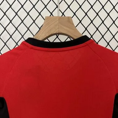 02-04 Manchester United Home Retro Kid Kits Youth Apparels