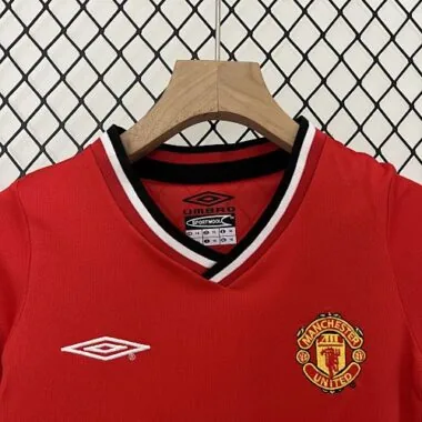 00-01 Manchester United Home Retro Kid Kits Youth Apparels