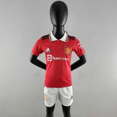 2022/23 Manchester United home kids kit