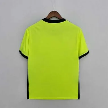 22-23 Manchester United fluorescent green