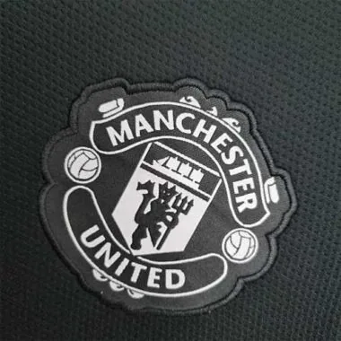 22-23 Manchester United black training suit